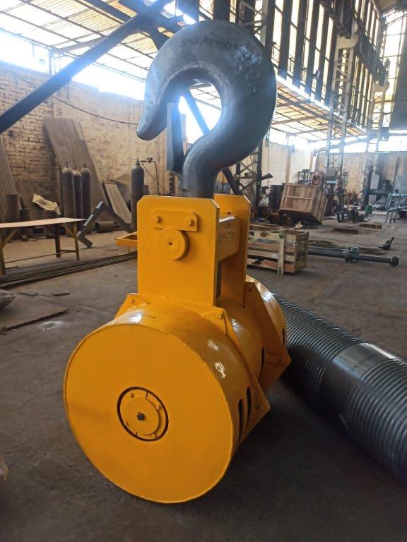 40-Ton-12-Fall-EOT-Crane-Hook-2