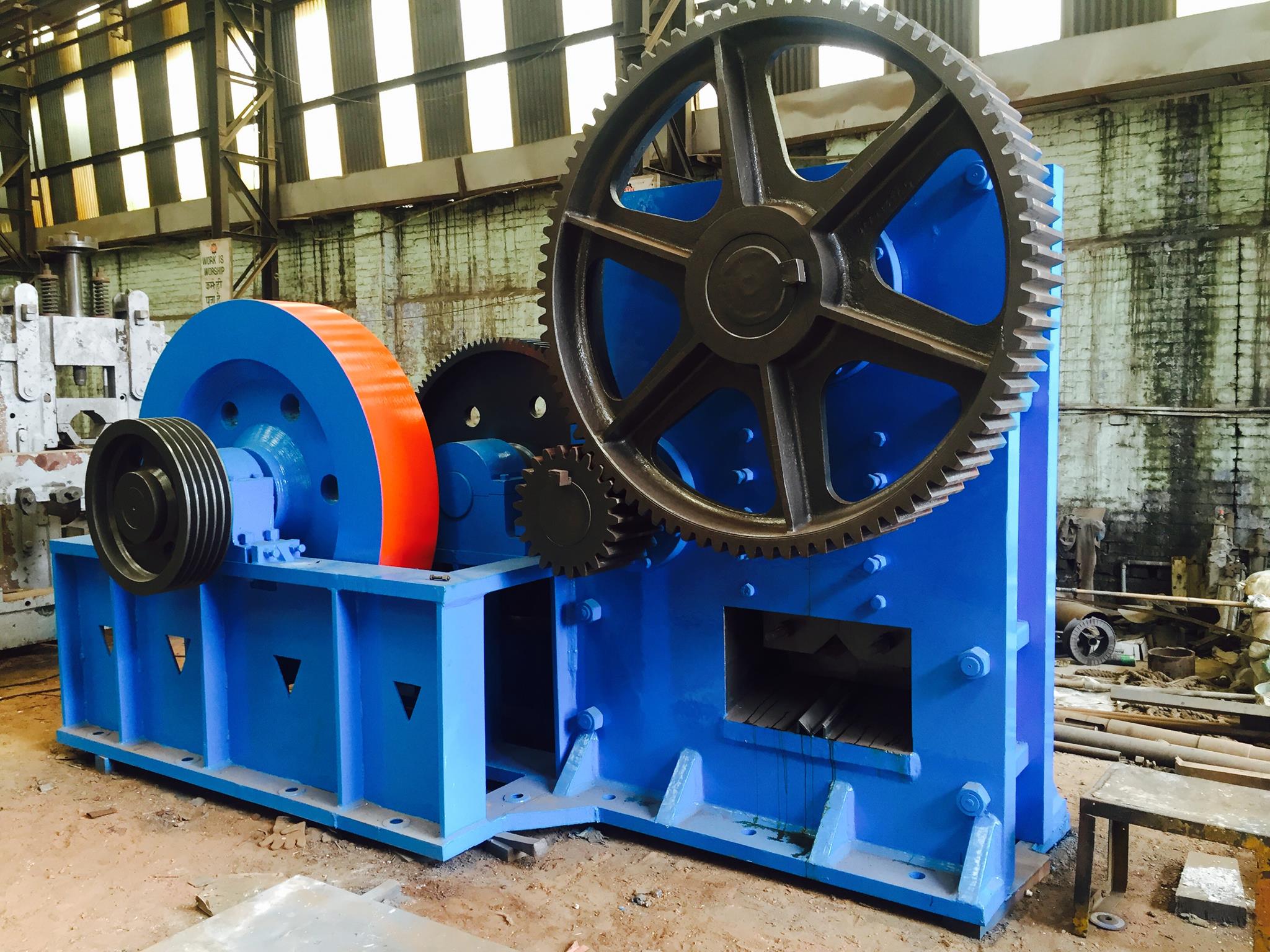 BILLET SHEARING MACHINE